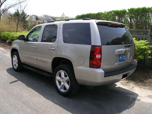 2007 Chevrolet Tahoe Photo Gallery | CarParts.com