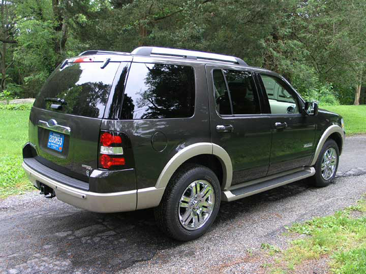 2006 Ford explorer accesories #9