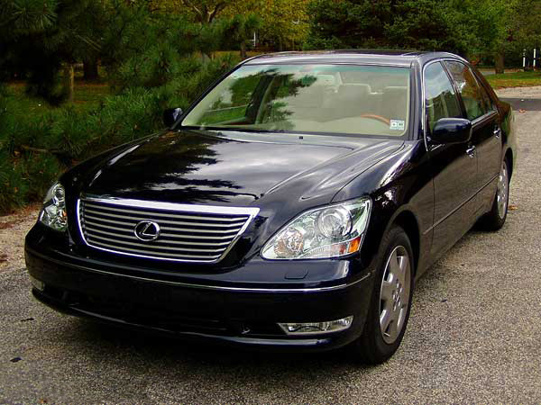 2004 Lexus LS 430 Road Test | CarParts.com 2004 Lexus LS 430 Road Test | CarParts.com